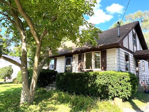 4210 Dempsey Rd, Madison, WI, 53716-1672 | Card Image