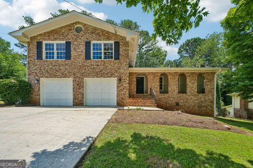 965 Dunstan Ln, Stone Mountain, GA, 30083-2450 | Card Image