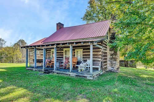 1155 Gaston Rd, Vinton, VA, 24179-1036 | Card Image