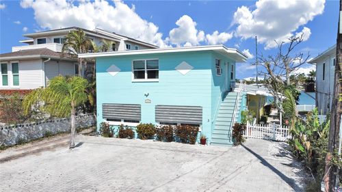 apt-1-11215 3rd St E, TREASURE ISLAND, FL, 33706-6409 | Card Image