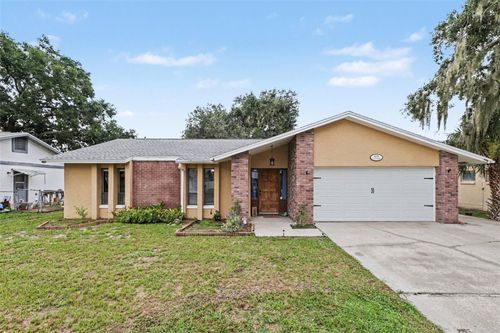 819 Crosswinds Dr, BRANDON, FL, 33511-7746 | Card Image
