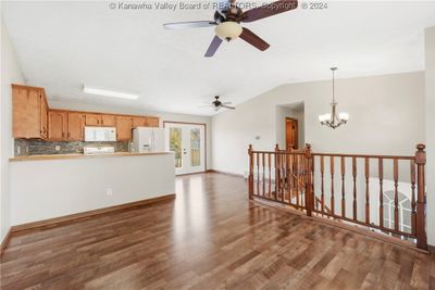 98 Spanish Oak Drive, House other with 3 bedrooms, 2 bathrooms and null parking in Culloden WV | Image 2