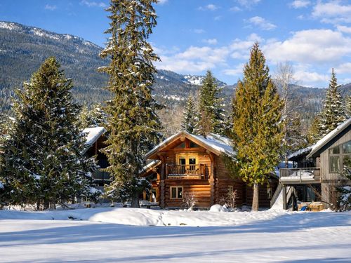 8164 Muirfield Cres, Whistler, BC, V8E1J7 | Card Image