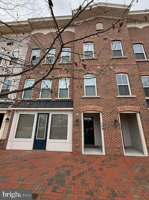 709 Skippers Ln, ANNAPOLIS, MD, 21401-1121 | Card Image