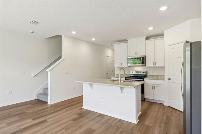 16419 Bird Of Paradise Ave, Townhouse with 3 bedrooms, 3 bathrooms and null parking in CLERMONT FL | Image 10