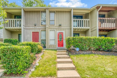 7912 Charter Oak Ln, Charlotte, NC, 28226-4790 | Card Image