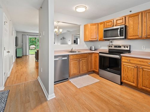 unit-56-330 Sunderland Rd, Worcester, MA, 01604-2528 | Card Image