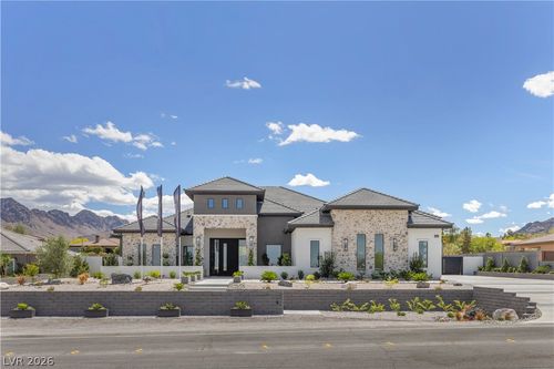 641 Patti Ann Woods Dr, Henderson, NV, 89002-9773 | Card Image