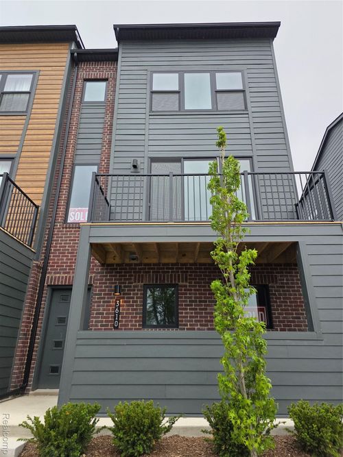 4-3610 Trumbull St, Detroit, MI, 48208 | Card Image