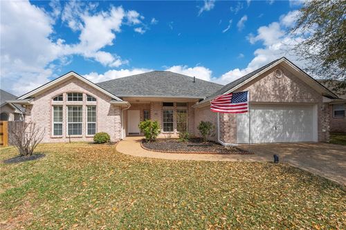 3207 Von Trapp Ln, College Station, TX, 77845-6323 | Card Image