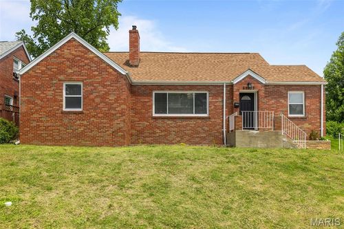 6939 Roland Blvd, Saint Louis, MO, 63121-2723 | Card Image