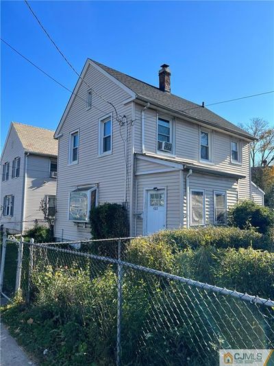 602 Somerset Street, House other with 3 bedrooms, 1 bathrooms and null parking in New Brunswick NJ | Image 1