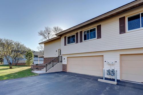 11106 Xavier Ct, Bloomington, MN, 55437-3144 | Card Image