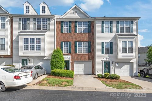 1707 Kashmir White Ln, Fort Mill, SC, 29708-8320 | Card Image
