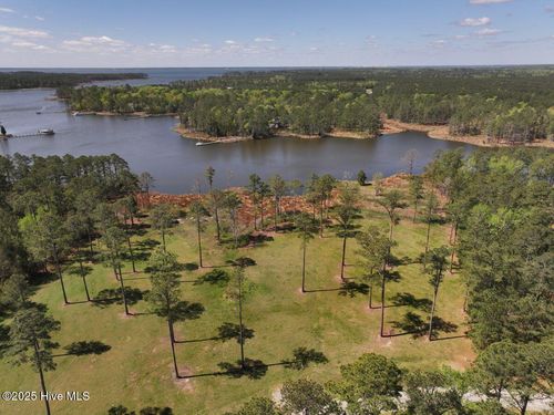 83 Bailey Pointe Dr, Belhaven, NC, 27810 | Card Image