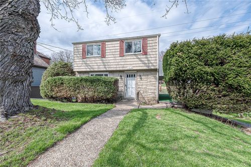 433 Sleepy Hollow Rd, Mt. Lebanon, PA, 15228 | Card Image