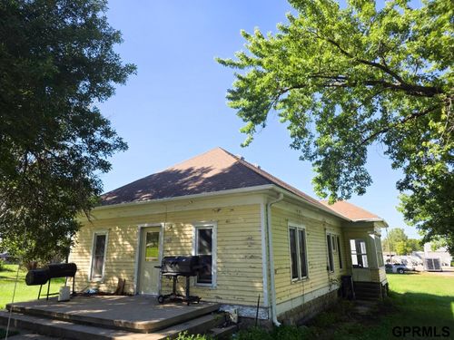 220 W Spruce St, Rising City, NE, 68658-3831 | Card Image