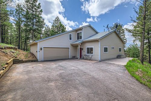 2206 Spruce Rd, Woodland Park, CO, 80863-9517 | Card Image