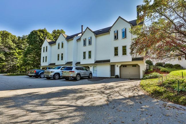 37 Windemere Way, Condo with 2 bedrooms, 2 bathrooms and null parking in Nashua NH | Image 4
