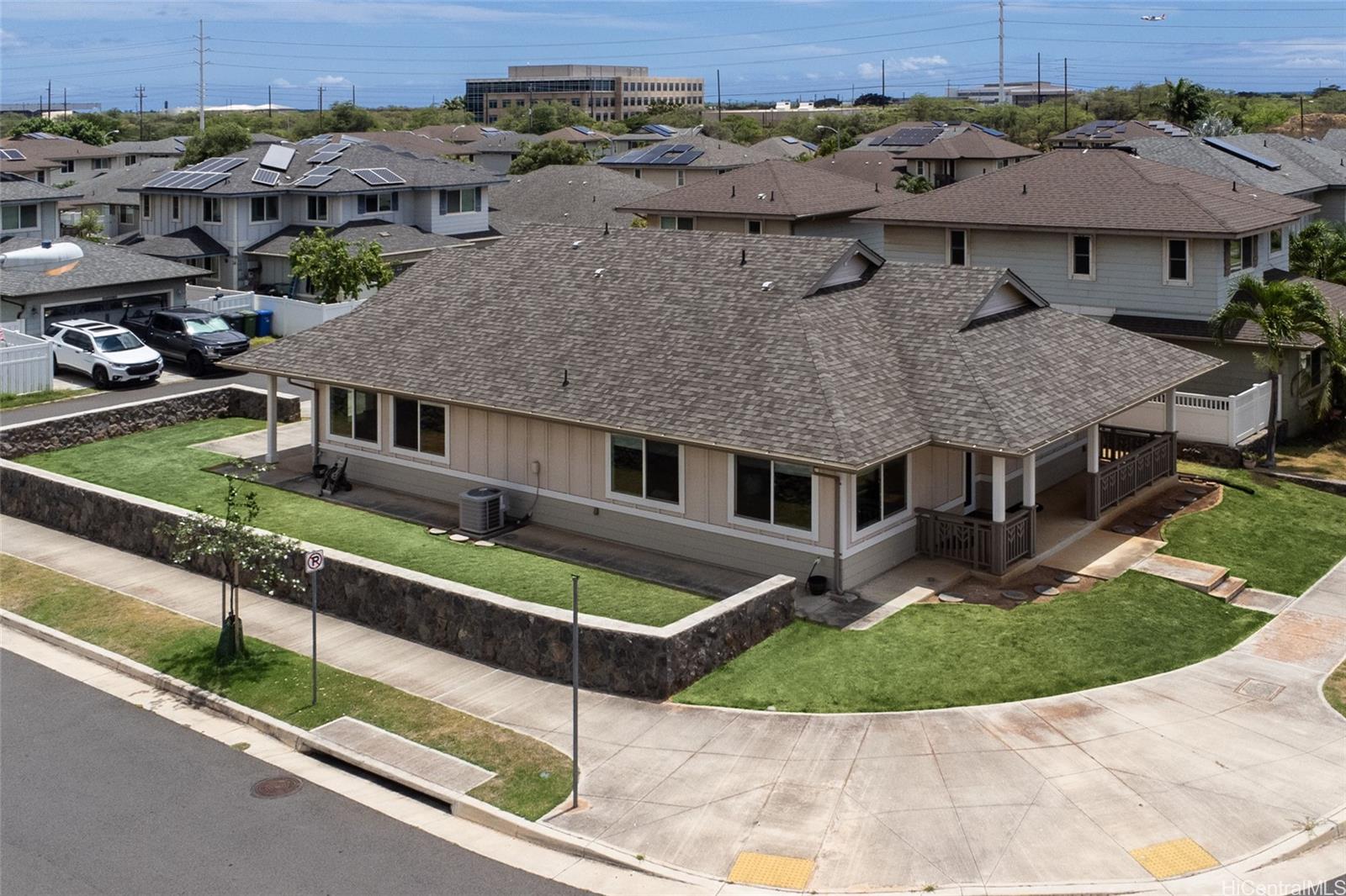 Malamalama St, Kapolei, HI 96707