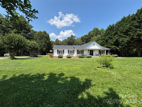 8122 Hutchison Ln, Vale, NC, 28168-8501 | Card Image