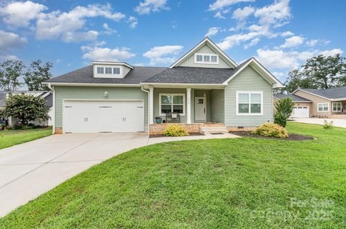 1723 Ivey Ct, Maiden, NC, 28650-8045 | Card Image