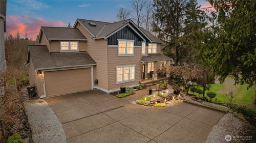 27928 146th Ave Se, Kent, WA, 98042-4385 | Card Image