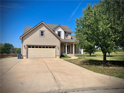 910 Hemlock Street, House other with 4 bedrooms, 2 bathrooms and null parking in Paola KS | Image 1