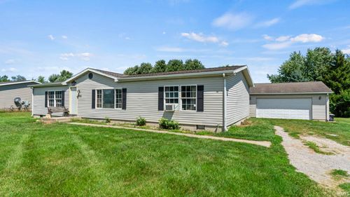3760 S 109 W, Pleasant Lake, IN, 46779-9676 | Card Image