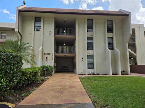 310-8050 W Mcnab Rd, Tamarac, FL, 33321-3229 | Card Image