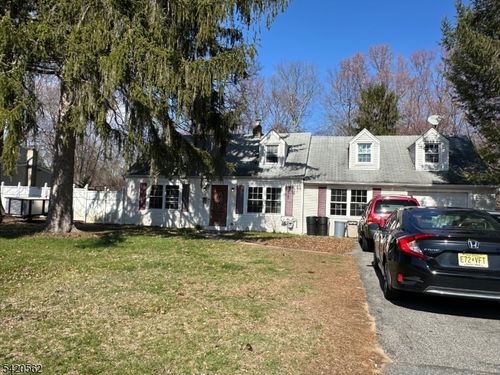 5 Brookside Ave, Pompton Plains, NJ, 07444-1807 | Card Image