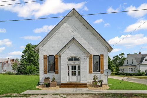 291 E Main St, Wellington, IL, 60973 | Card Image