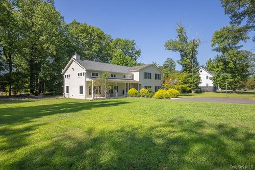 5 Marycrest Rd, West Nyack, NY, 10994-2433 | Card Image