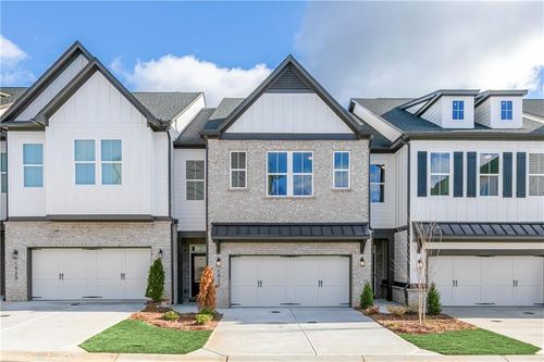 48-1981 Carver Ln Ne, Marietta, GA, 30066-4025 | Card Image