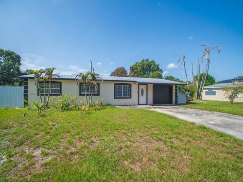 355 Johnston St, Fort Pierce, FL, 34982-7316 | Card Image