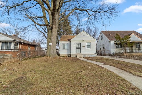6438 Archdale St, Detroit, MI, 48228-3800 | Card Image