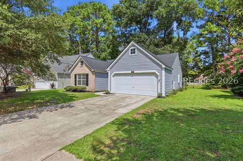 676 Farm Lake Dr, Bluffton, SC, 29910-5871 | Card Image
