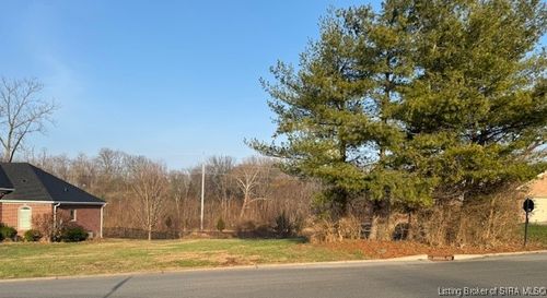 3200 New Chapel Rd, Utica, IN, 47130-8918 | Card Image