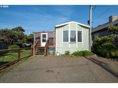 6370 Raymond Ave, Lincoln City, OR, 97367 | Card Image