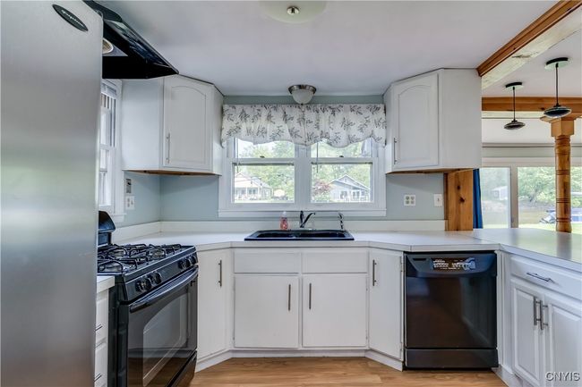 8450 Tuttle Rd, House other with 2 bedrooms, 2 bathrooms and null parking in Bridgeport NY | Image 22