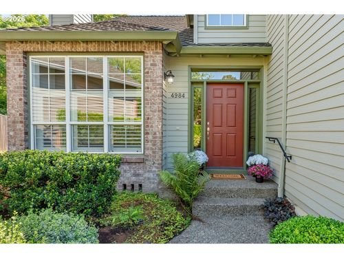 4984 Bilford Ln, Lake Oswego, OR, 97035-5749 | Card Image