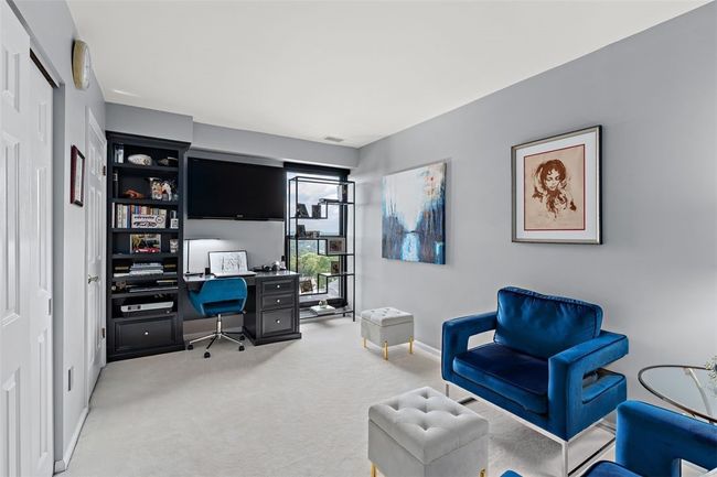 APT-1102 - 1700 Grandview Ave, Condo with 2 bedrooms, 2 bathrooms and 2 parking in Mt Washington PA | Image 21