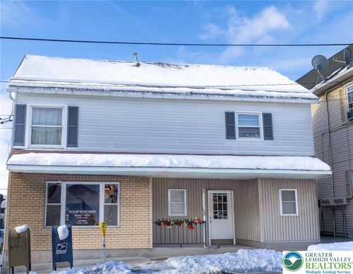 229 S Robinson Ave, Pen Argyl, PA, 18072-1946 | Card Image