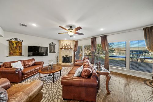 b219-219 T Bar M Dr, New Braunfels, TX, 78132-3742 | Card Image