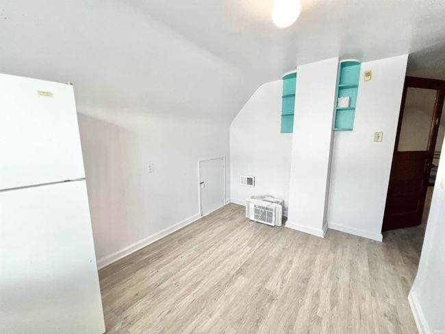 83 9 Th St, House other with 3 bedrooms, 2 bathrooms and null parking in Logansport IN | Image 25