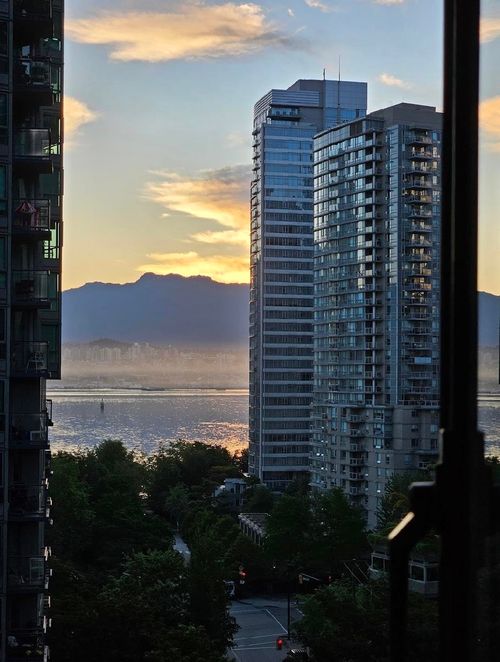 909-1331 W Georgia St, Vancouver, BC, V6E4P1 | Card Image