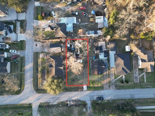 8107 Betty Boop St, Houston, TX, 77028-3421 | Card Image