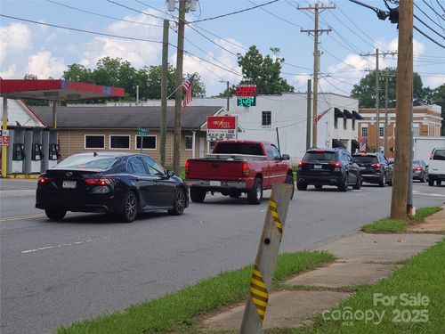 205 W 1st St, Lowell, NC, 28098-1406 | Card Image