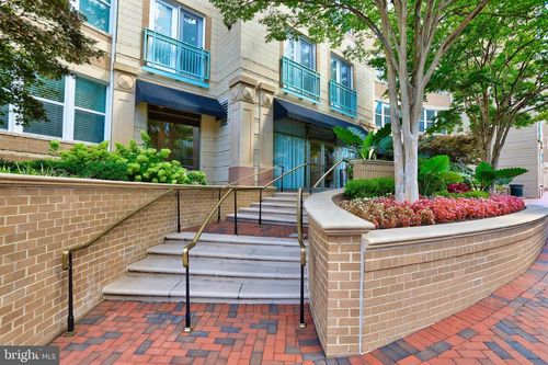 apt-352-12000 Market St, RESTON, VA, 20190-6201 | Card Image