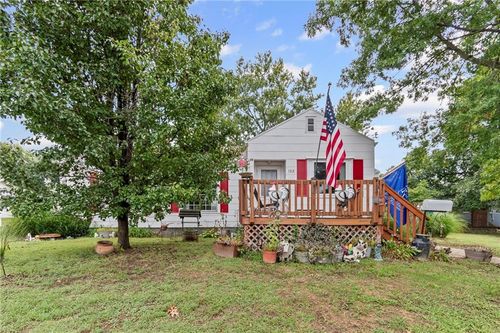 102 Rea St, Carrollton, MO, 64633-1343 | Card Image